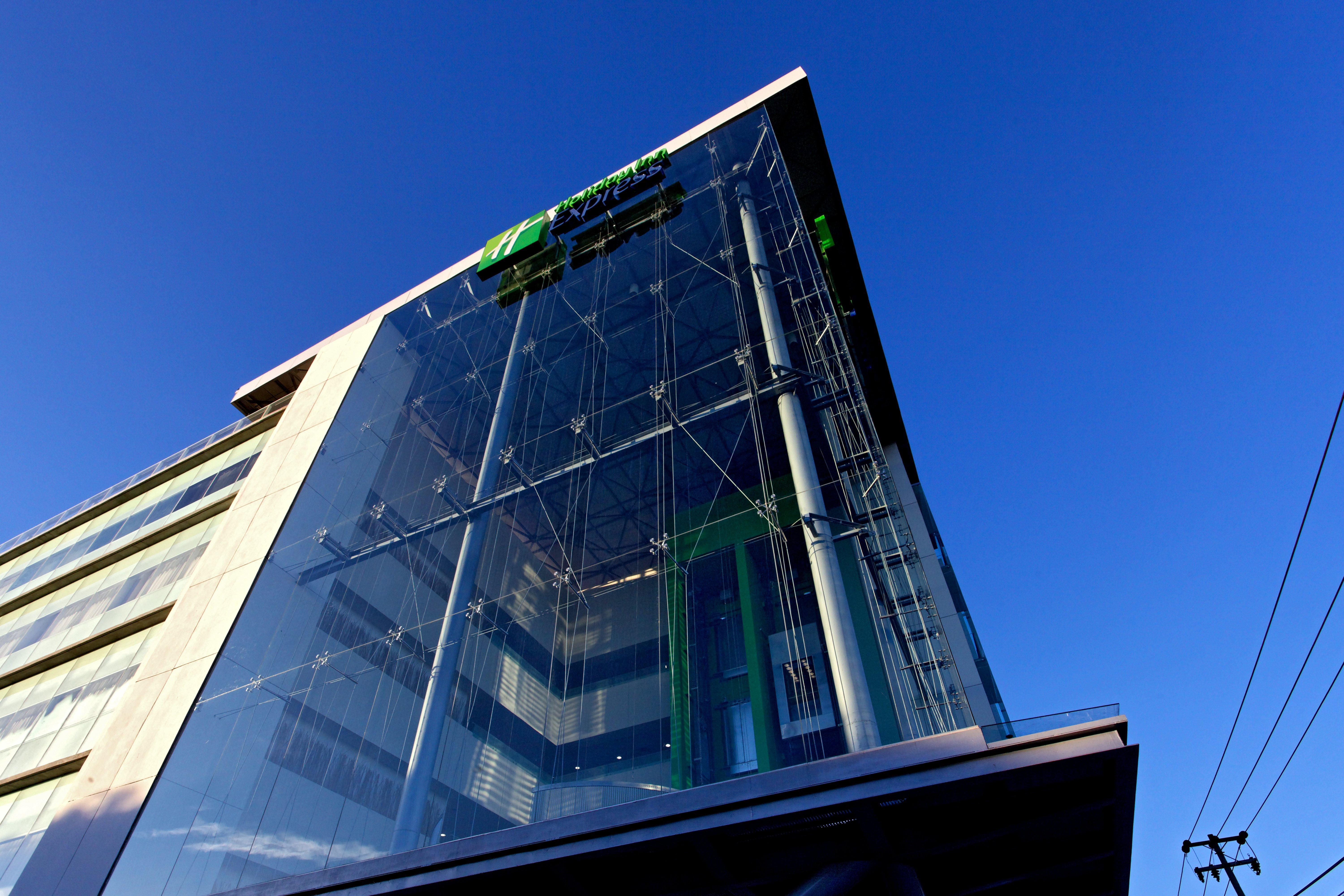 Holiday Inn Express Guadalajara Expo By Ihg Сапопан Экстерьер фото