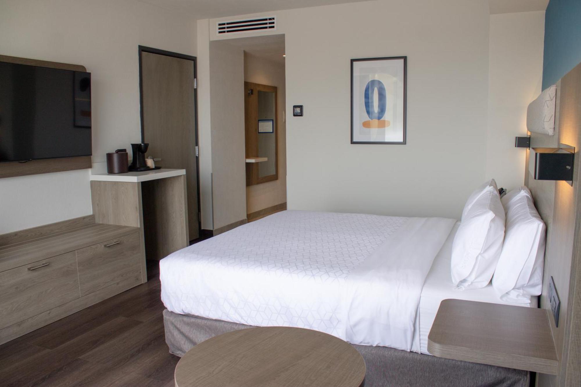 Holiday Inn Express Guadalajara Expo By Ihg Сапопан Экстерьер фото